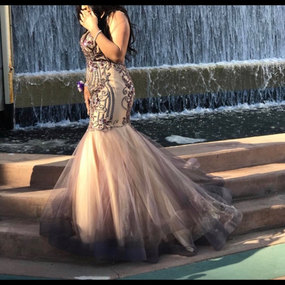 PROM DRESS